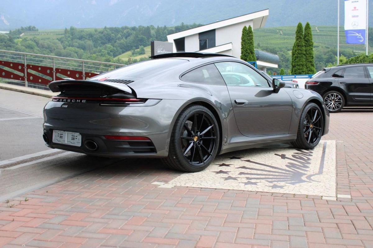Porsche 911 Coupé Carrera 4S (6)