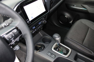 Toyota Hilux 2.D-4D 4WD porte Double Cab Comfort (13)