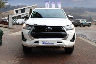 Toyota Hilux 2.D-4D 4WD porte Double Cab Comfort (3)