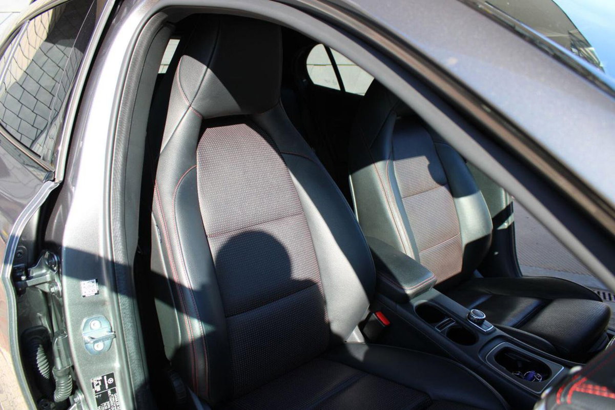 Mercedes-Benz GLA SUV 220 d Automatic 4Matic Premium (19)