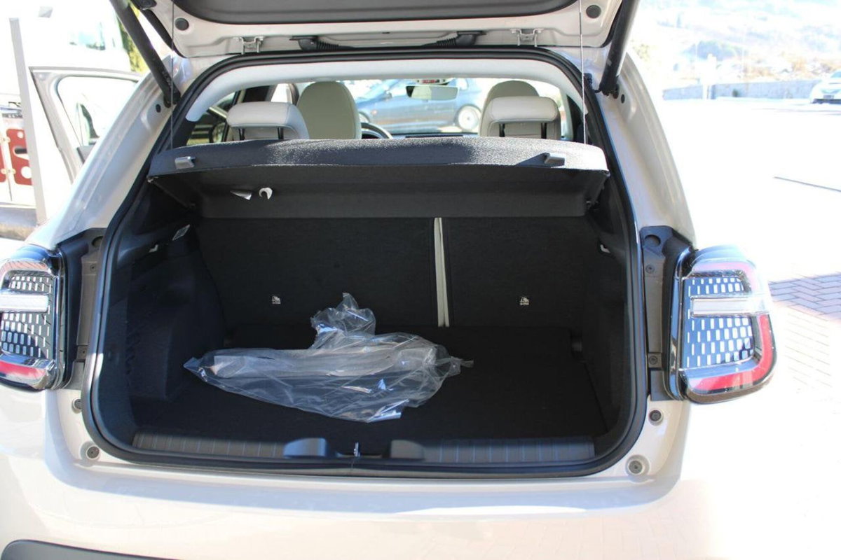 Fiat 600 1.2 hybrid La Prima II 110cv auto (14)