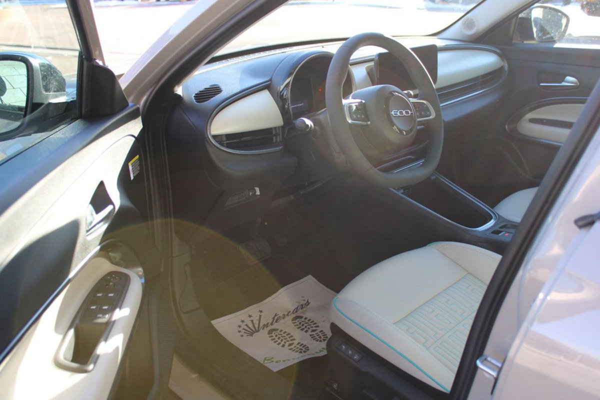 Fiat 600 1.2 hybrid La Prima II 110cv auto (8)