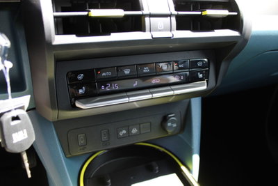 Fiat Grande Panda 1.2 hybrid La Prima 110cv edct (17)