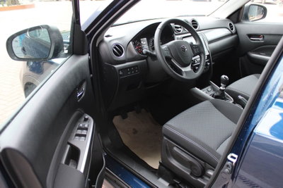 Suzuki Vitara 1.4 Hybrid 4WD AllGrip Easy Cool (8)