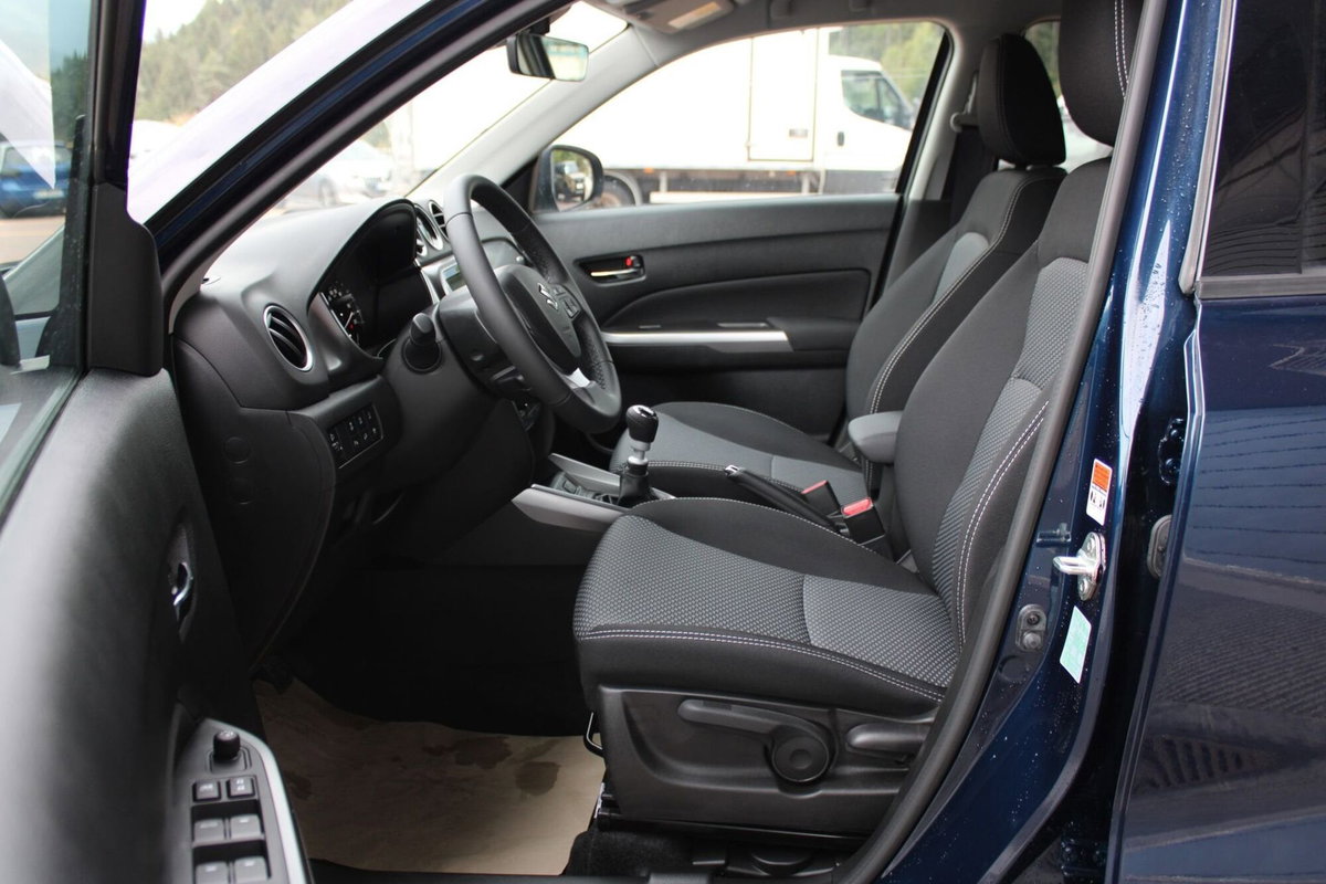 Suzuki Vitara 1.4 Hybrid 4WD AllGrip Easy Cool (9)