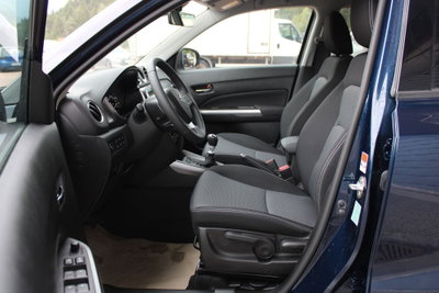 Suzuki Vitara 1.4 Hybrid 4WD AllGrip Easy Cool (9)
