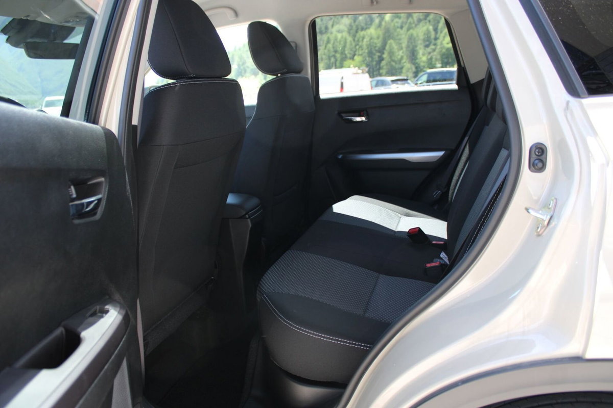 Suzuki Vitara 1.4h Starview 4wd allgrip 110cv at (10)