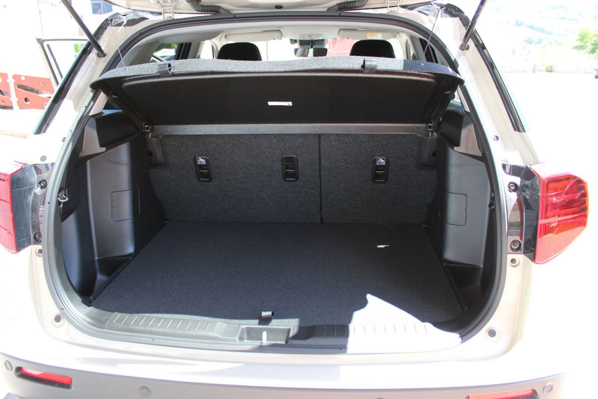 Suzuki Vitara 1.4h Starview 4wd allgrip 110cv at (13)