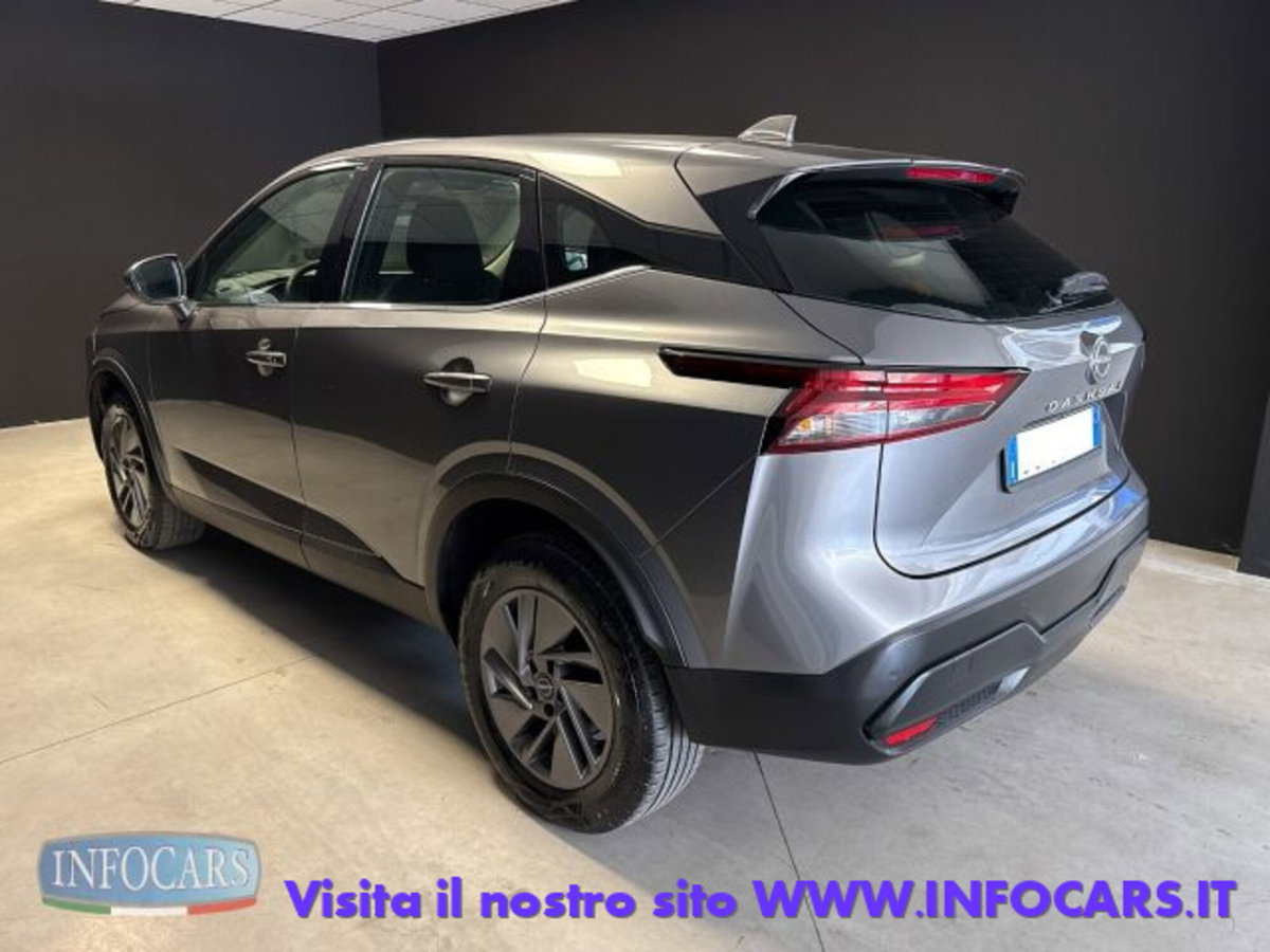Nissan Qashqai 1.3 mhev Business 2wd 158cv xtronic (2)