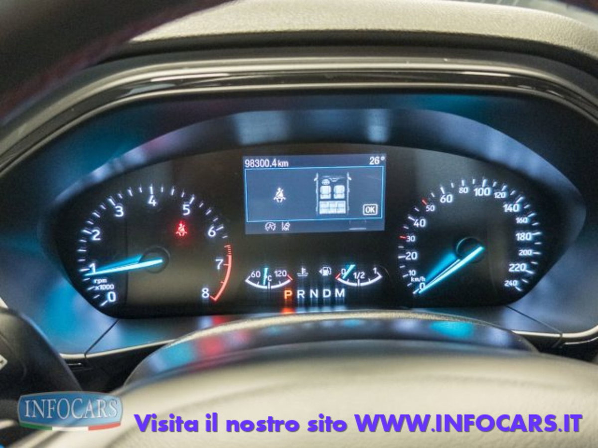 Ford Focus Station Wagon 1.0 EcoBoost Hybrid 155 CV SW ST-Line (12)