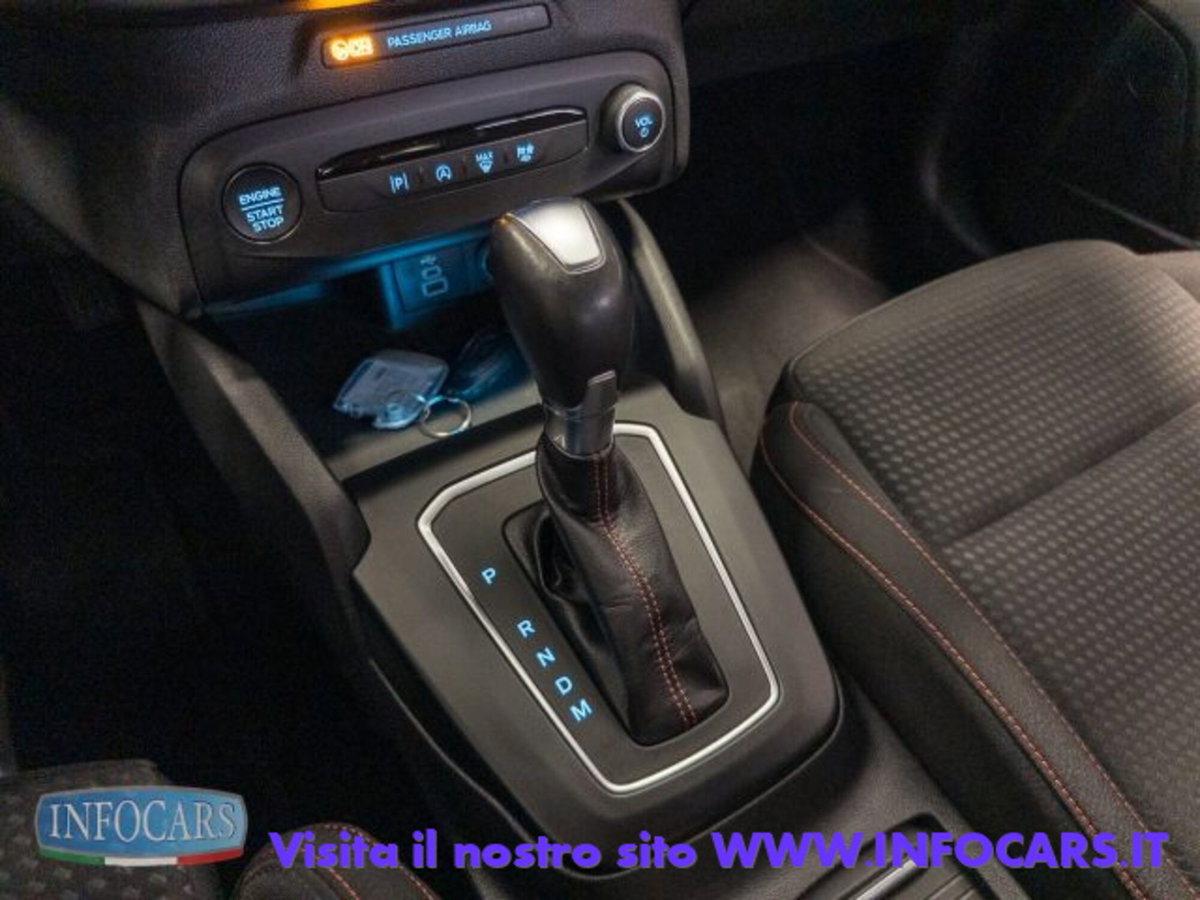 Ford Focus Station Wagon 1.0 EcoBoost Hybrid 155 CV SW ST-Line (20)