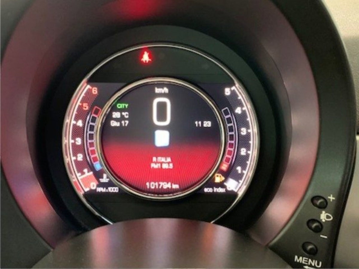 Fiat 500 1.3 Multijet 95 CV S (11)