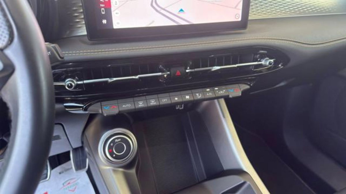 Alfa Romeo Tonale 1.6 Sprint 130cv tct6 (15)
