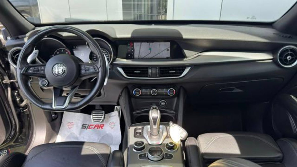 Alfa Romeo Stelvio Stelvio 2.2 Turbodiesel 210 CV AT8 Q4 Veloce (11)