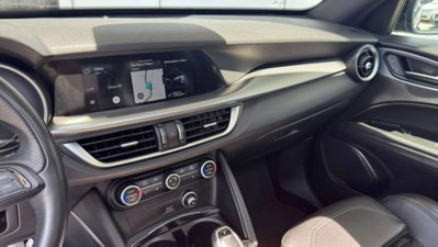 Alfa Romeo Stelvio Stelvio 2.2 Turbodiesel 210 CV AT8 Q4 Veloce (14)