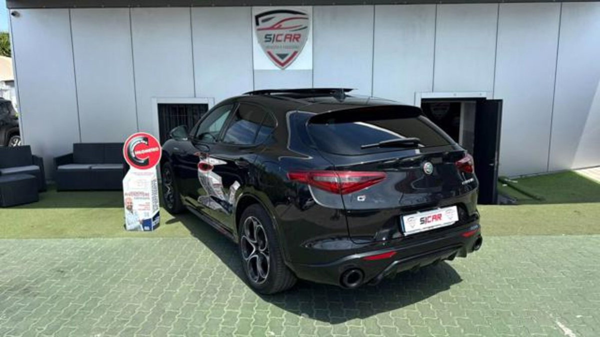 Alfa Romeo Stelvio Stelvio 2.2 Turbodiesel 210 CV AT8 Q4 Veloce (2)