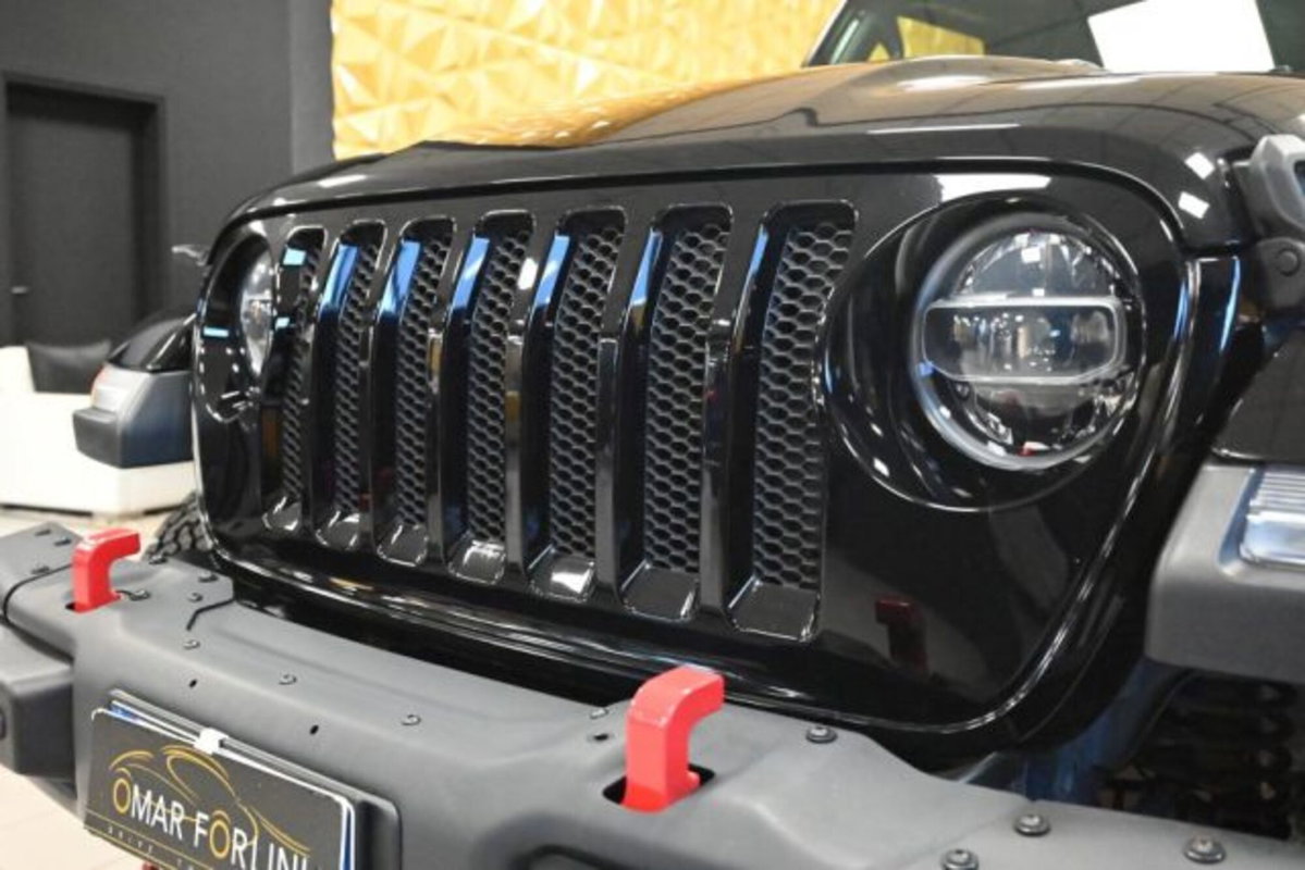 Jeep Wrangler Unlimited 2.0 Turbo Sahara (13)