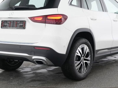 Mercedes-Benz GLA SUV 180 Progressive Advanced Plus auto (10)
