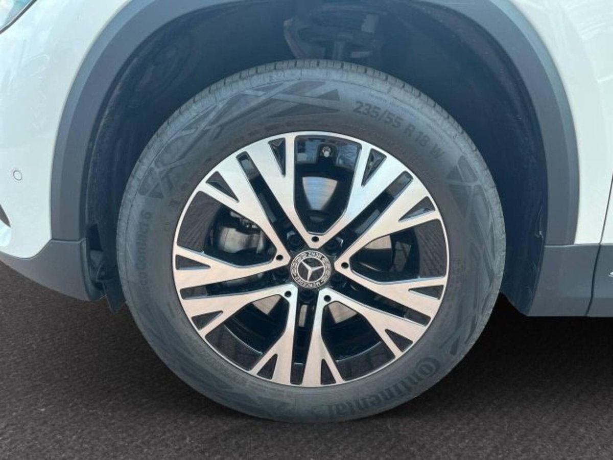 Mercedes-Benz GLA SUV 180 Progressive Advanced Plus auto (9)