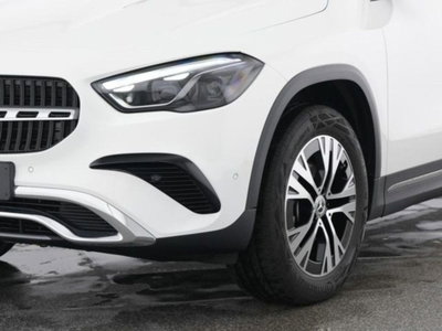Mercedes-Benz GLA SUV 180 Progressive Advanced Plus auto (9)
