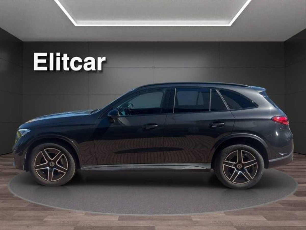 Mercedes-Benz GLC Coupé 200 d AMG Line Advanced Plus 4matic auto (2)