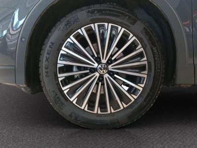 Volkswagen Tiguan 1.5 etsi Life 130cv dsg (9)