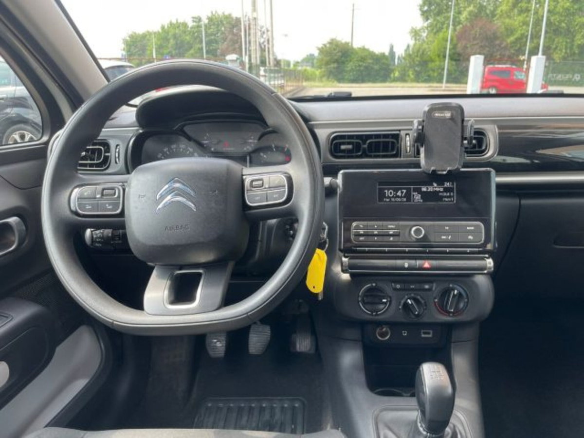 Citroen C3 PureTech 82 GPL Shine (11)