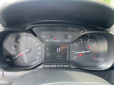 Citroen C3 PureTech 82 GPL Shine (13)