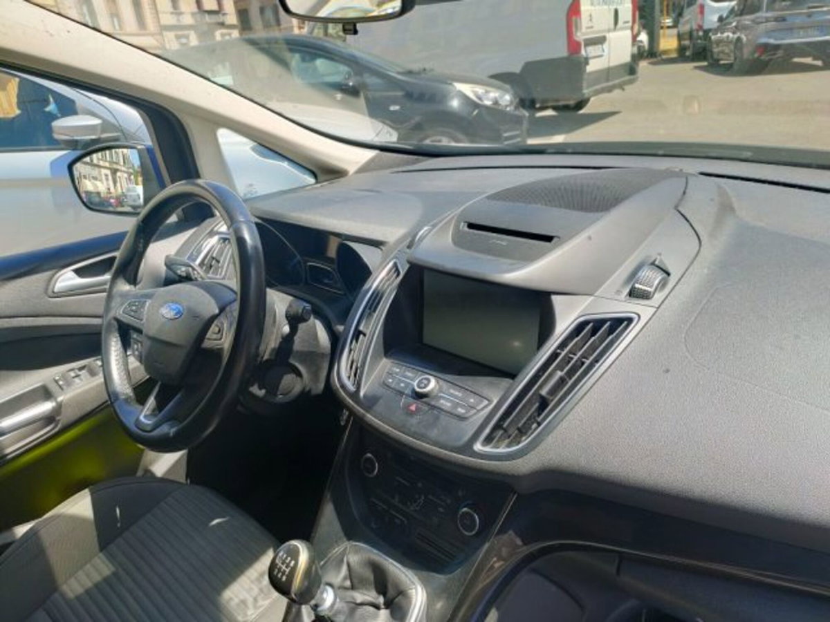 Ford C-Max 1.5 TDCi 95CV Start&Stop Titanium (16)