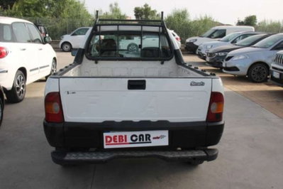 Fiat Strada 1.9 JTD Pick-up (5)