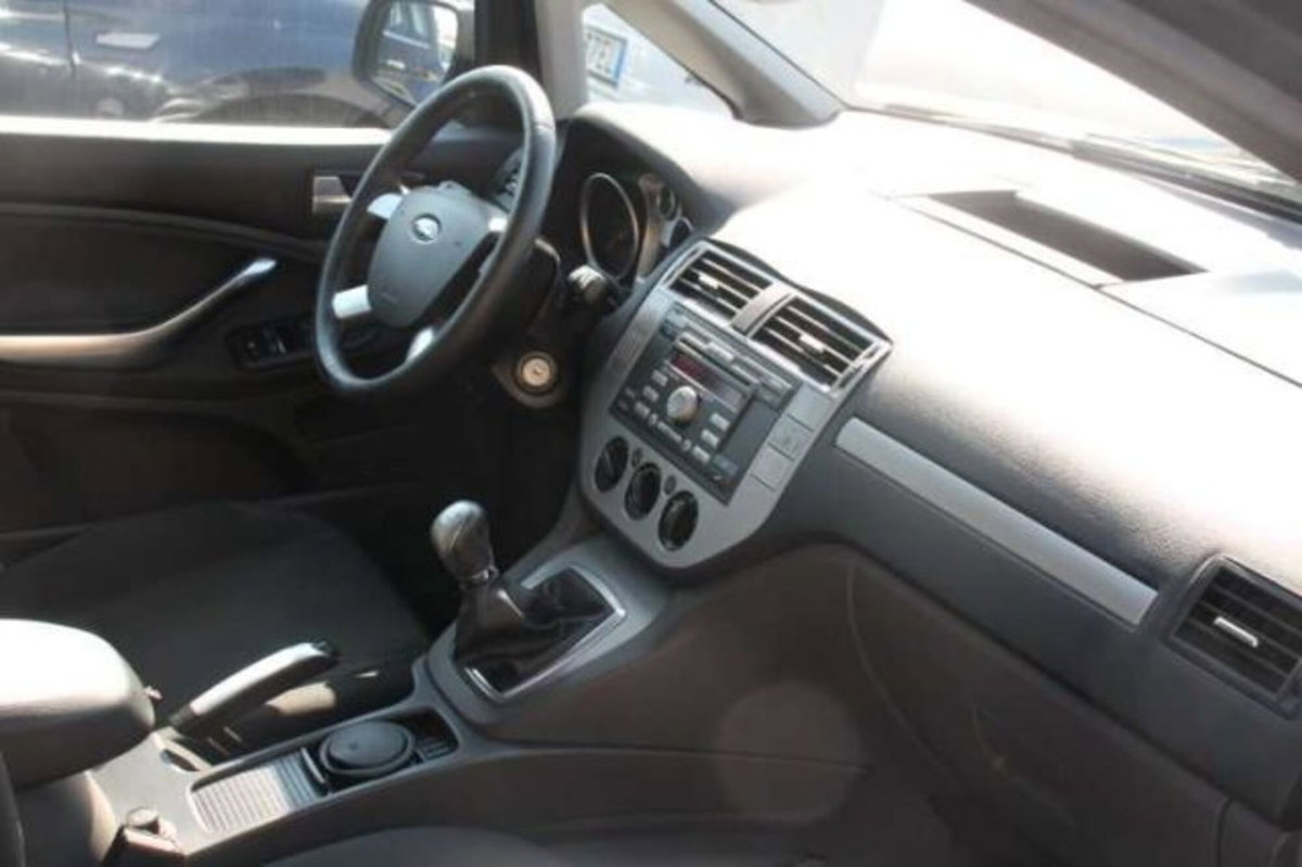 Ford C-Max 1.6 TDCi 110 CV Ikon DPF (9)