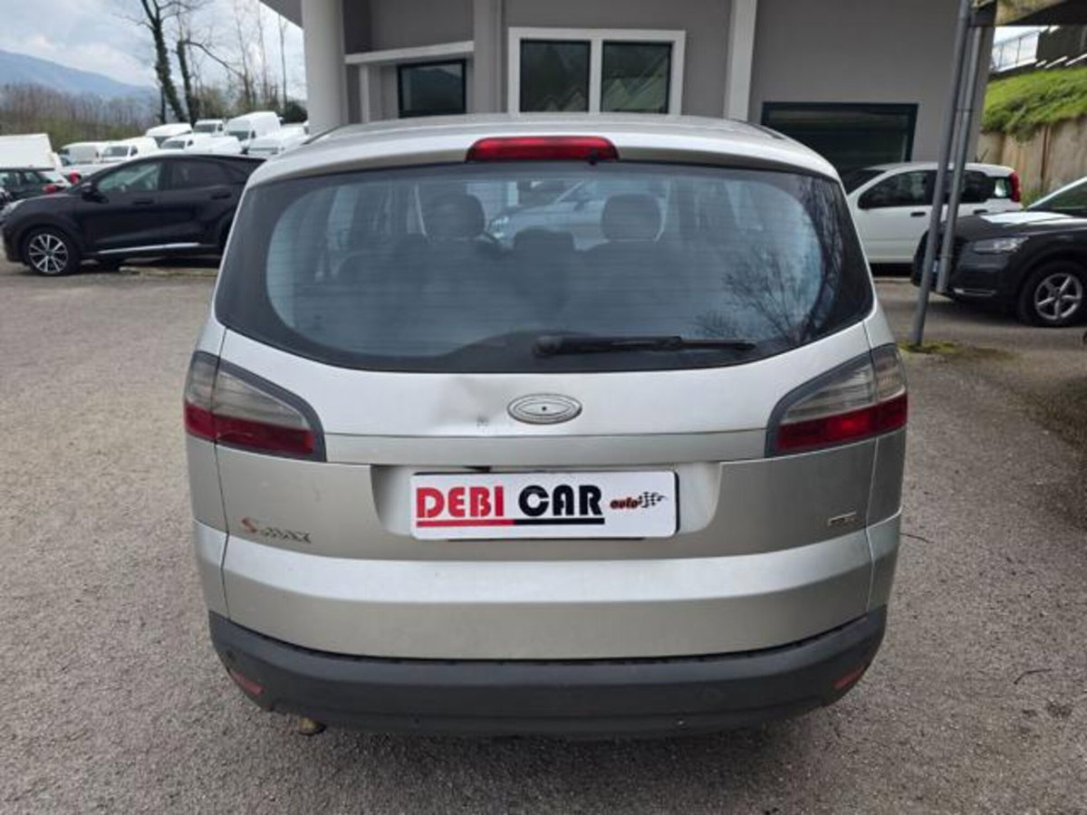 Ford S-Max 2.0 TDCi 130CV aut. Titanium DPF (4)