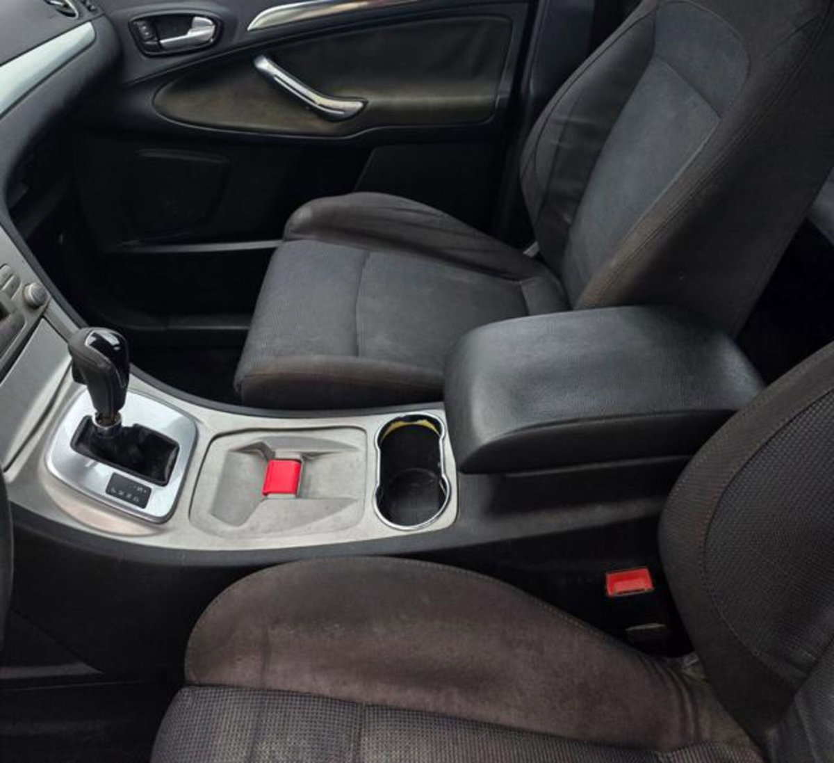 Ford S-Max 2.0 TDCi 130CV aut. Titanium DPF (6)