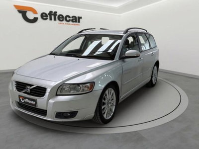 Volvo V50 2.0 D cat Momentum usata