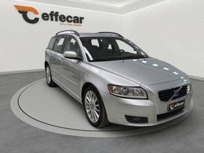 Volvo V50 2.0 D cat Momentum (3)