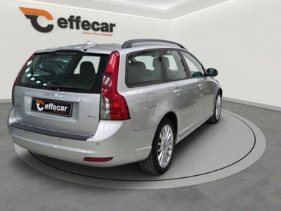 Volvo V50 2.0 D cat Momentum (6)