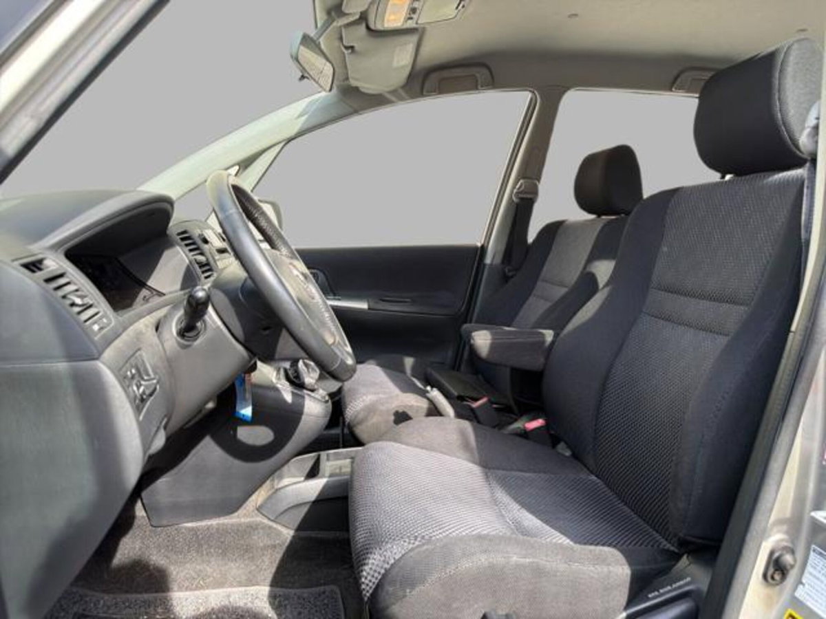 Toyota Corolla Verso 1.8 16V (12)