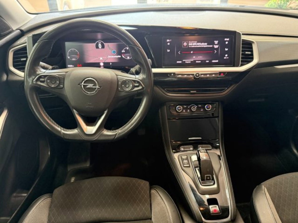 Opel Grandland 1.5 diesel Ecotec aut. (14)
