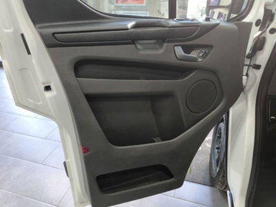 Ford Transit Custom Furgone 320 2.0 EcoBlue 130 PC Combi Trend (12)