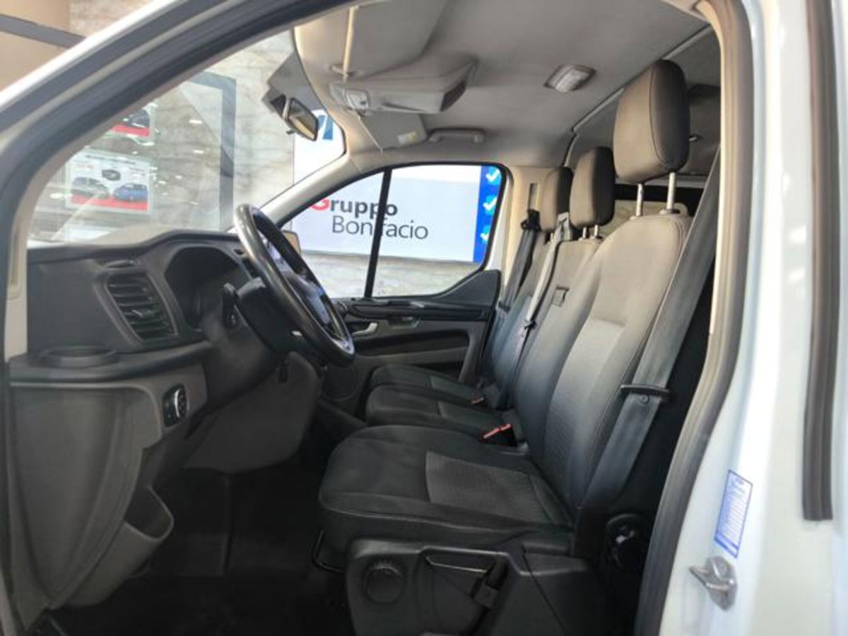Ford Transit Custom Furgone 320 2.0 EcoBlue 130 PC Combi Trend (13)