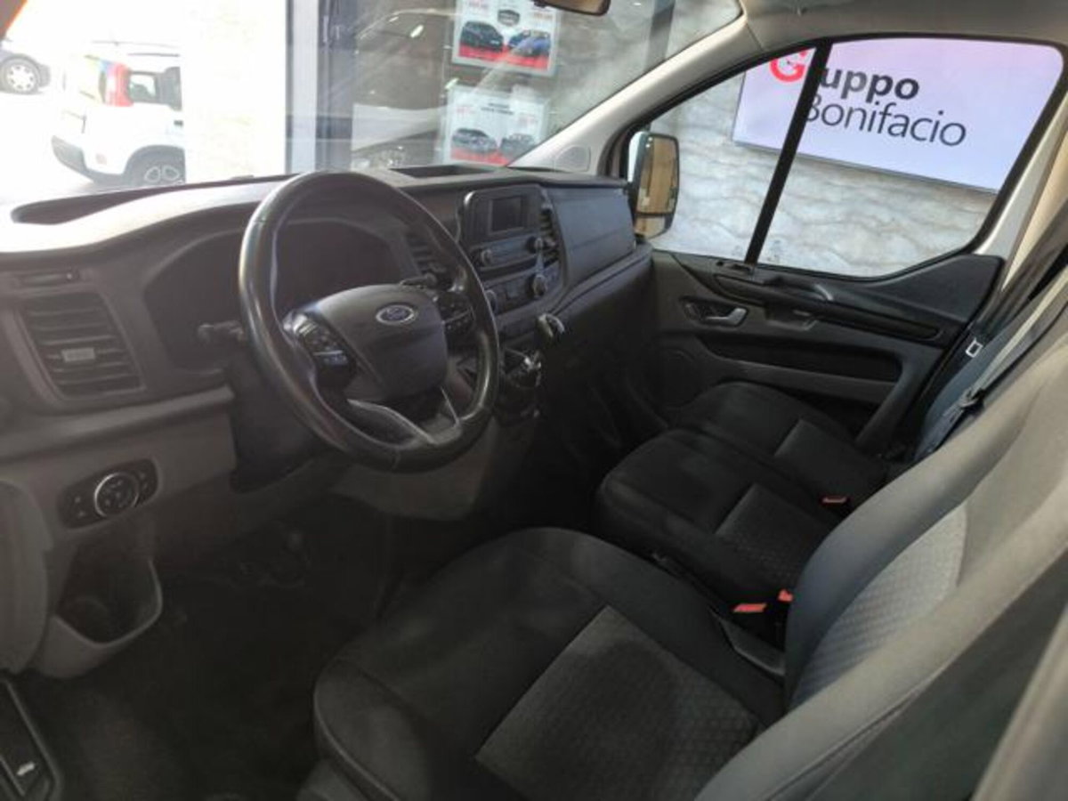 Ford Transit Custom Furgone 320 2.0 EcoBlue 130 PC Combi Trend (14)