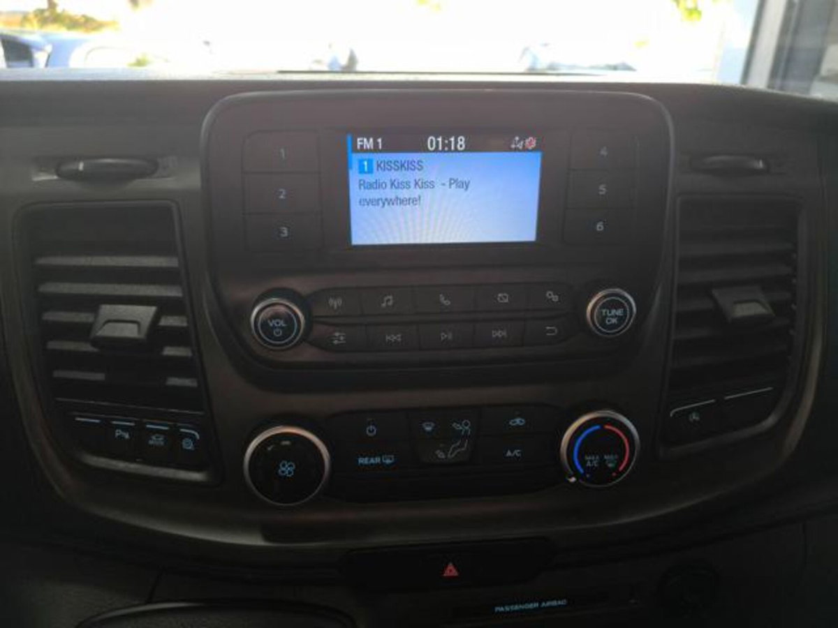 Ford Transit Custom Furgone 320 2.0 EcoBlue 130 PC Combi Trend (16)