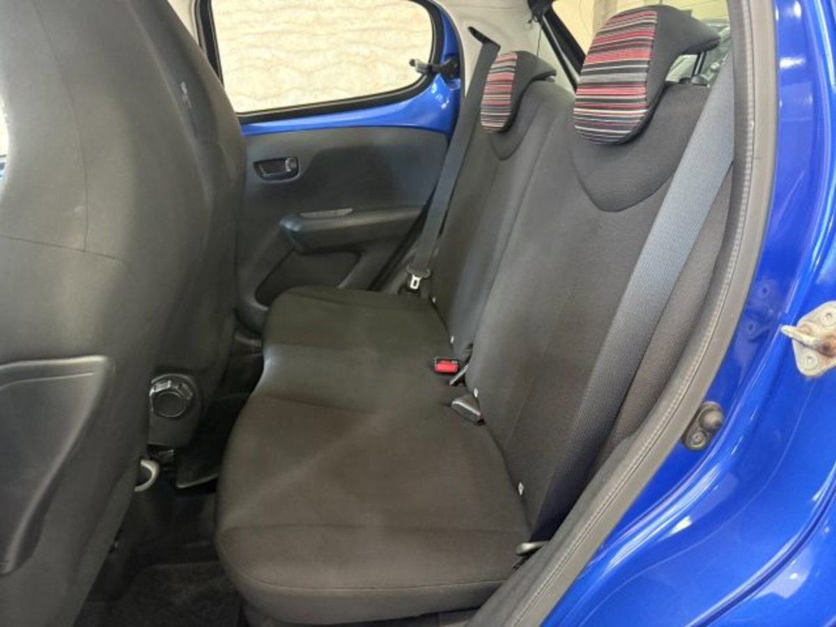 Citroen C1 C1 VTi 72 5 porte Feel (18)