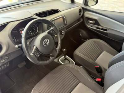 Toyota Yaris 1.5 Hybrid 5 porte Cool (13)