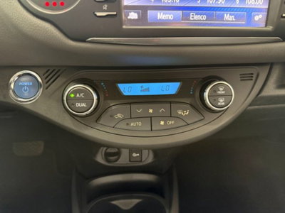 Toyota Yaris 1.5 Hybrid 5 porte Cool (17)