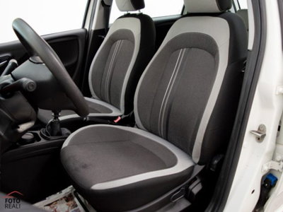 Fiat Punto 1.4 8V 5 porte Natural Power Easy (9)