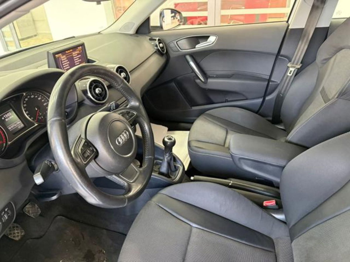 Audi A1 Sportback 1.6 TDI Ambition (7)