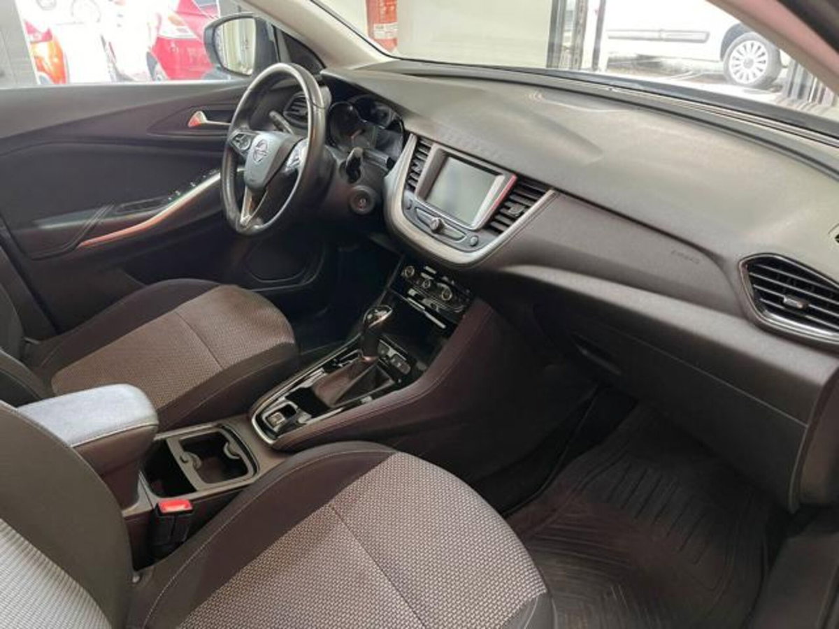 Opel Grandland X 1.5 diesel Ecotec Start&Stop Advance (9)