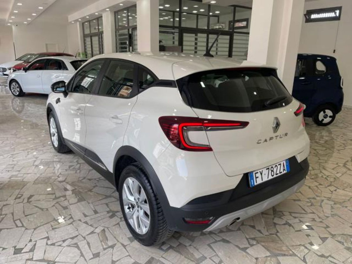 Renault Captur Blue dCi 95 CV Zen (4)