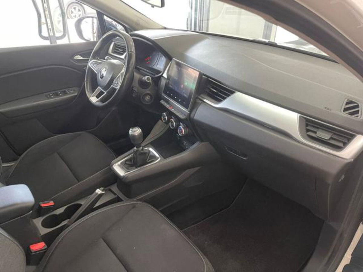 Renault Captur Blue dCi 95 CV Zen (9)